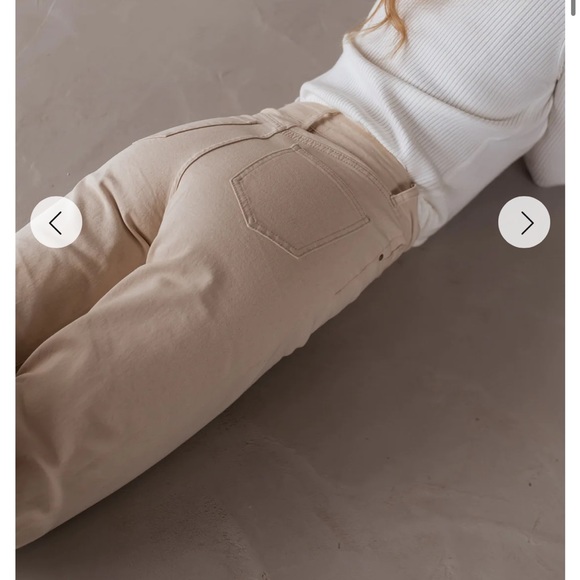 Cream High Waist Ankle Straight Jeans - Picture 7 of 7